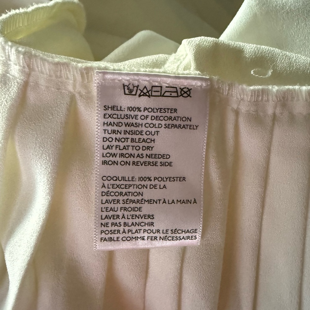 NWOT white pleated Kimono style cover up jacket kimchi blue - Picture 10 of 10